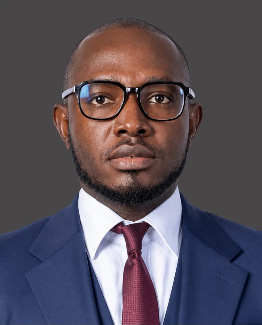 Portrait of Igwe Uguru